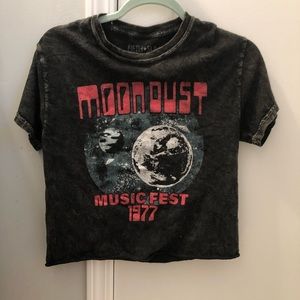 moondust graphic tee